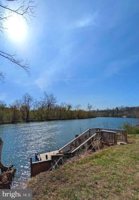 1449 EGYPT BEND ROAD LURAY VA 22835