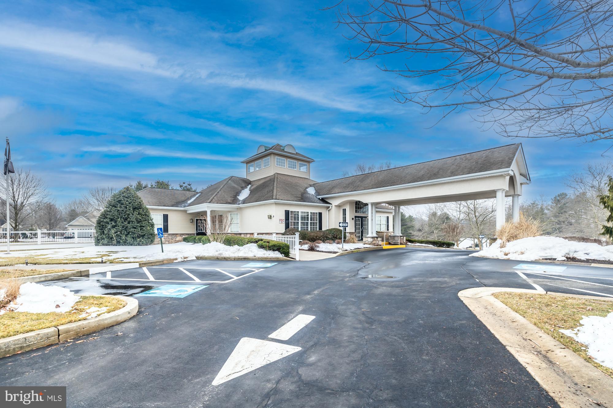 TRADITIONS AT INNI - Residential