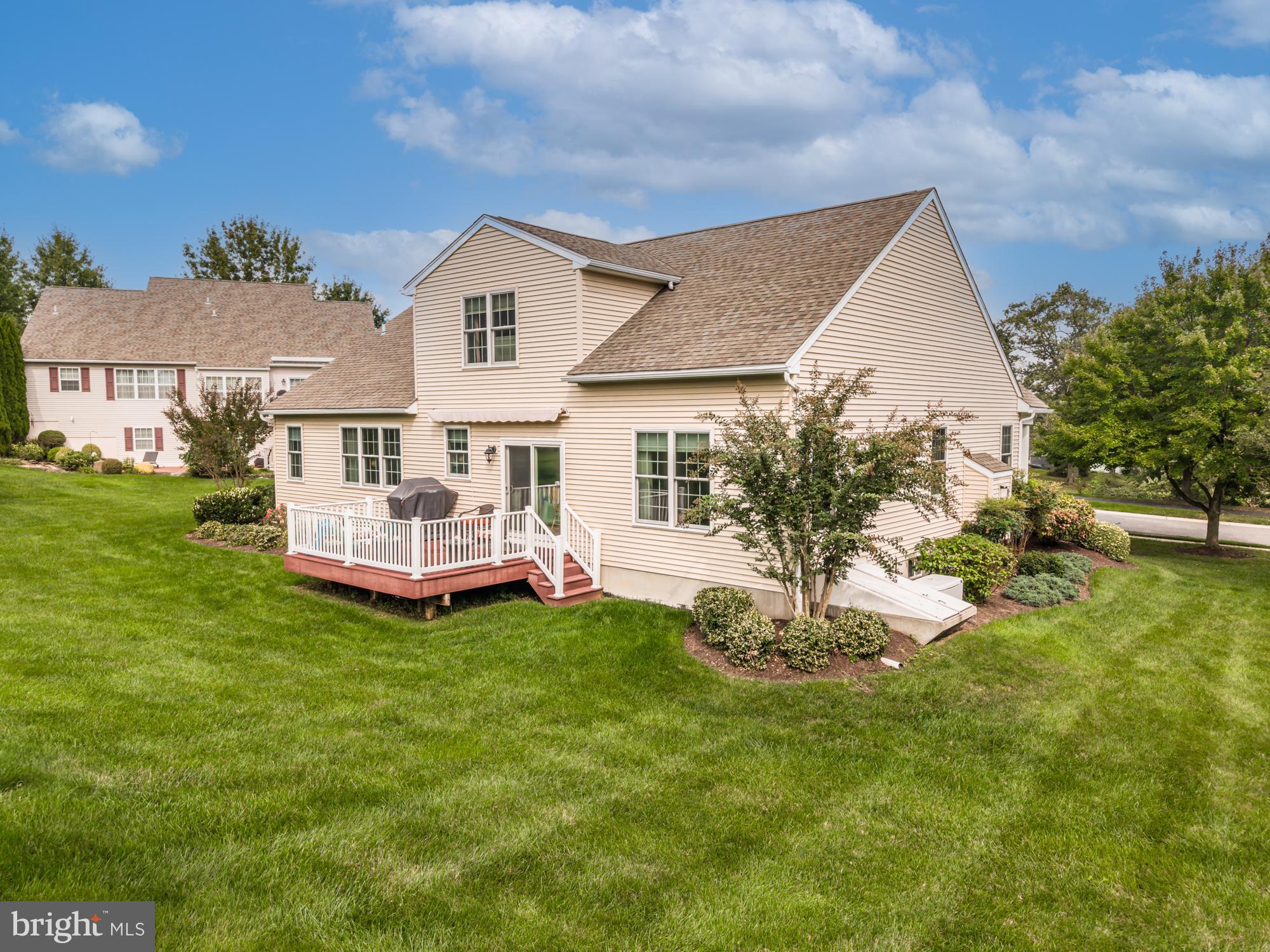 TRADITIONS AT INNI - Residential