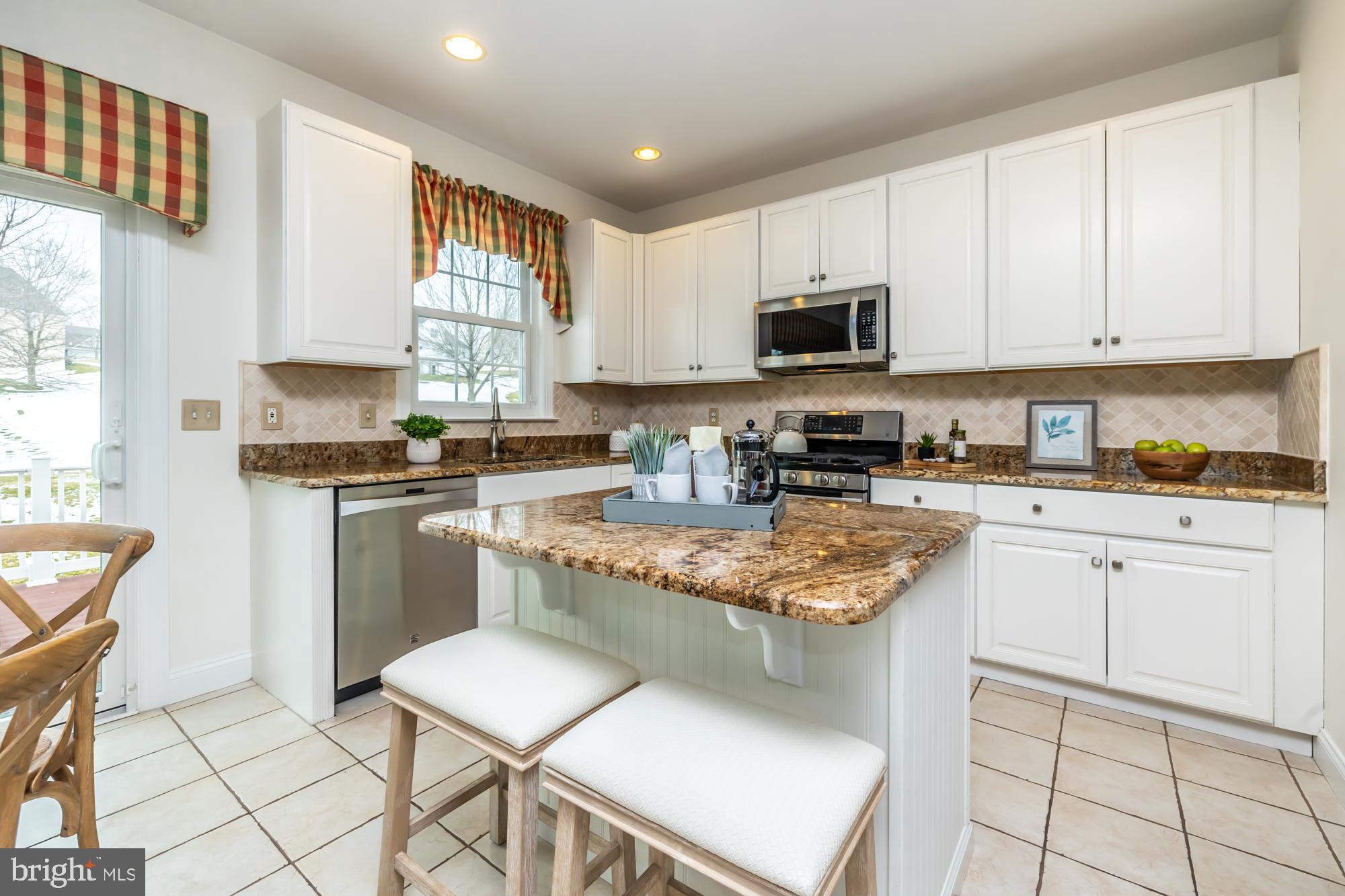 TRADITIONS AT INNI - Residential