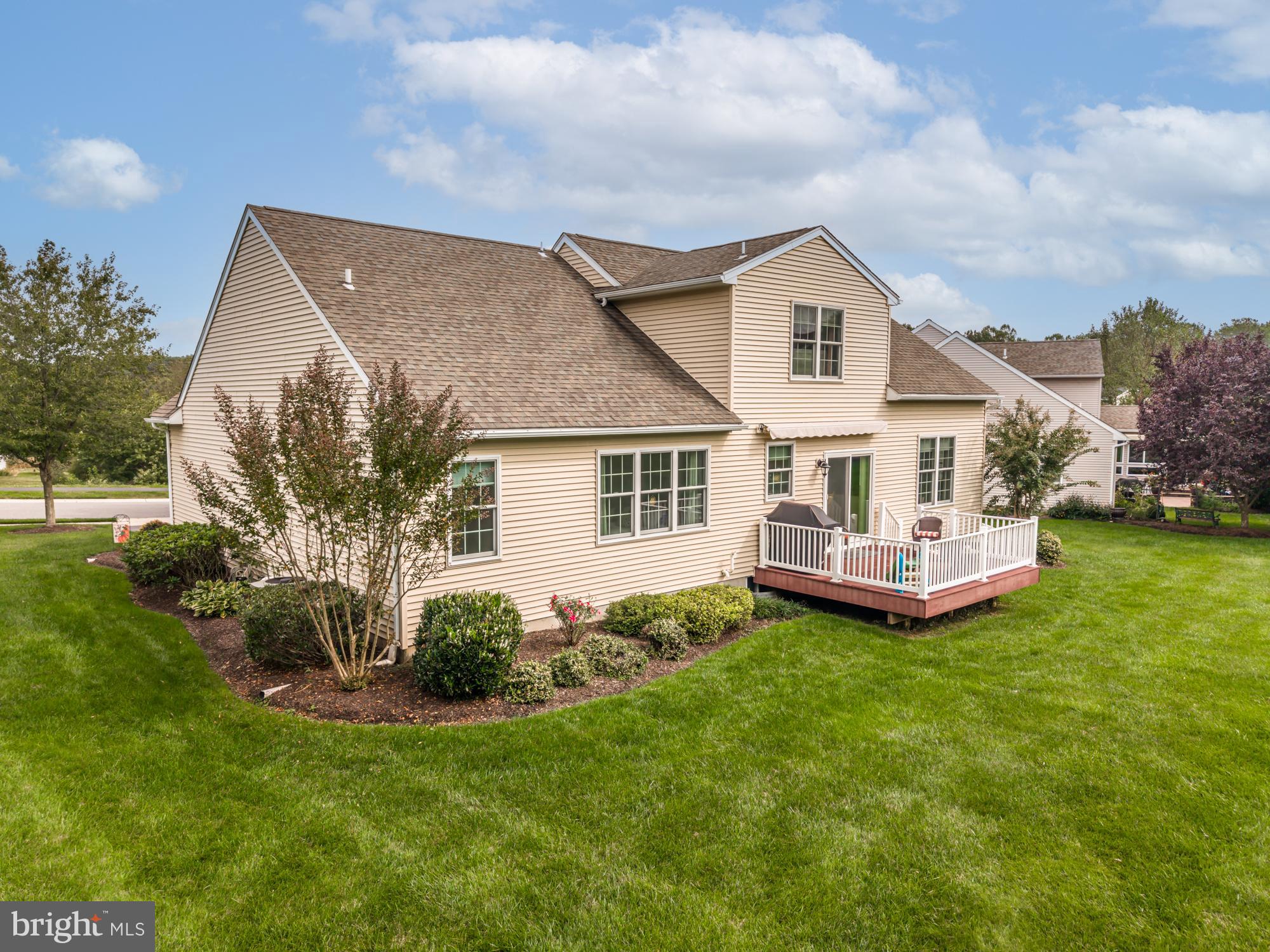 TRADITIONS AT INNI - Residential