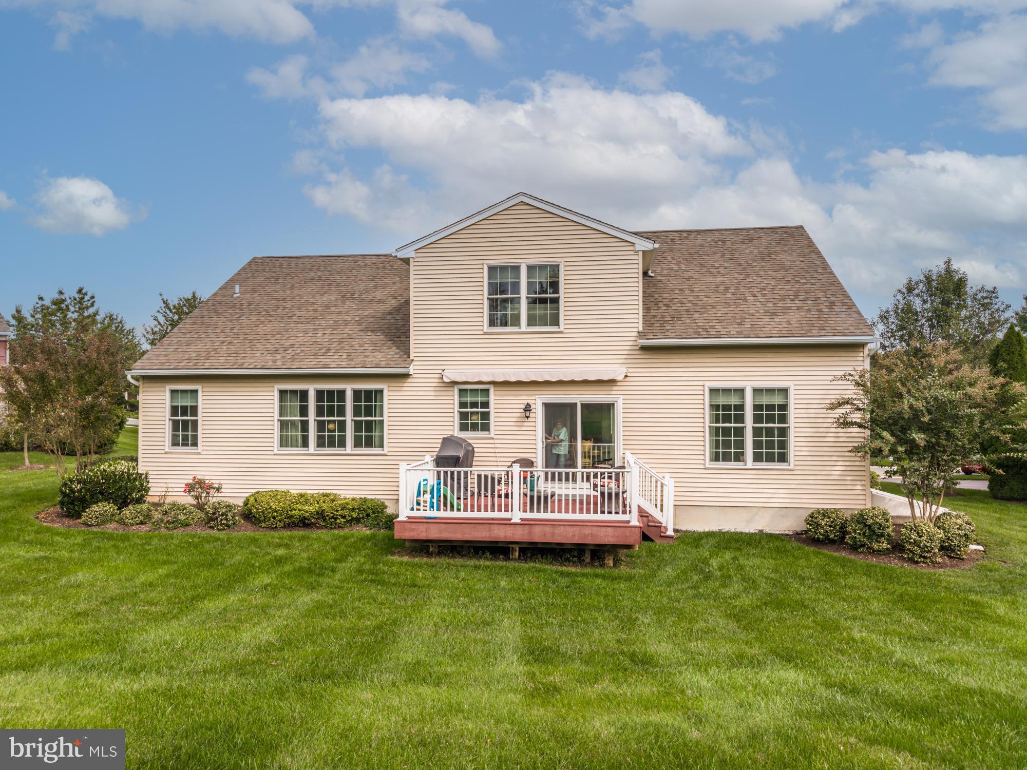 TRADITIONS AT INNI - Residential