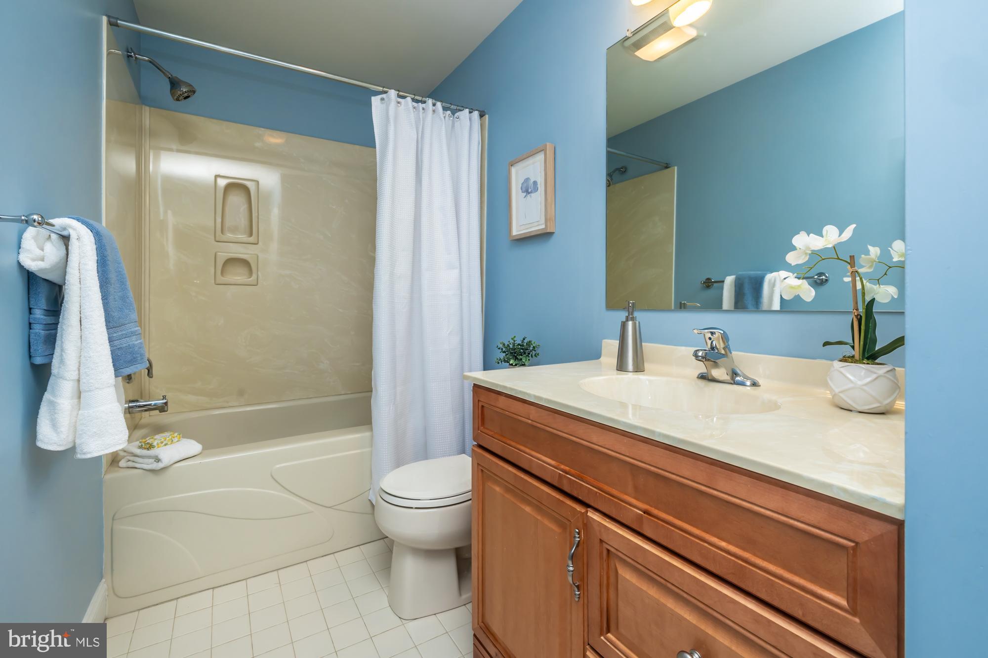 TRADITIONS AT INNI - Residential