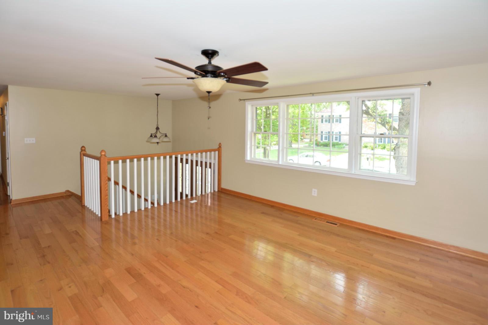 COUNTRY CLUB/LAKE MONTCLAIR - Residential