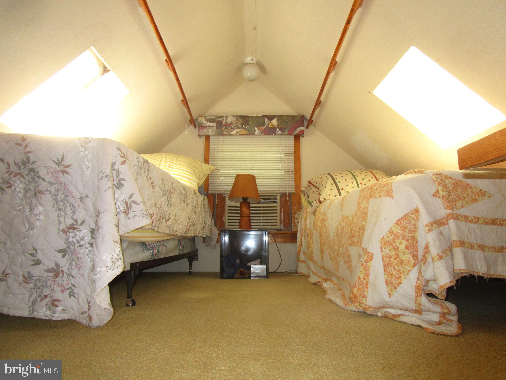 GREEN MOUNTAIN COMMUNITY - Residential