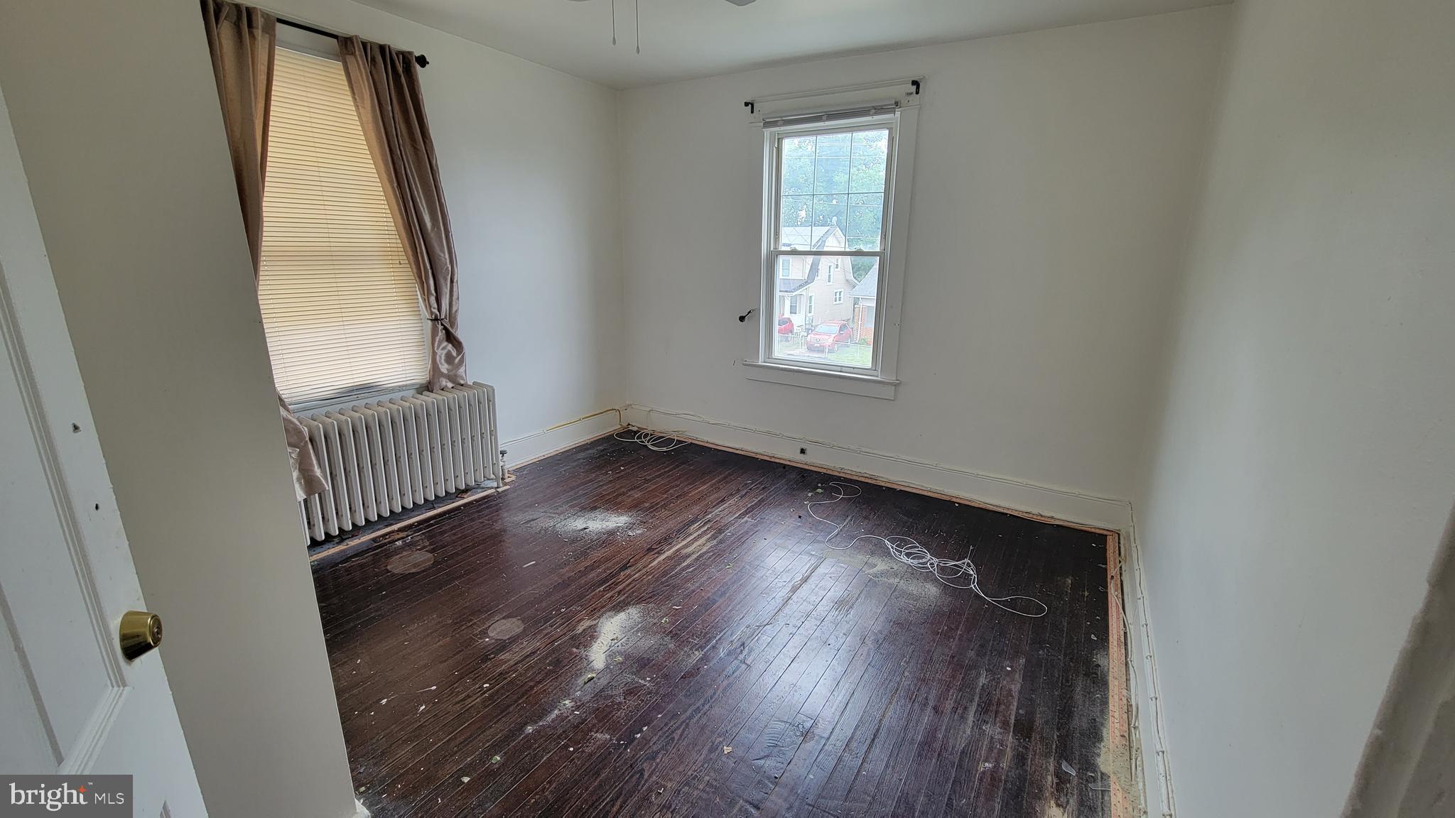 BEAVER HEIGHTS - Residential