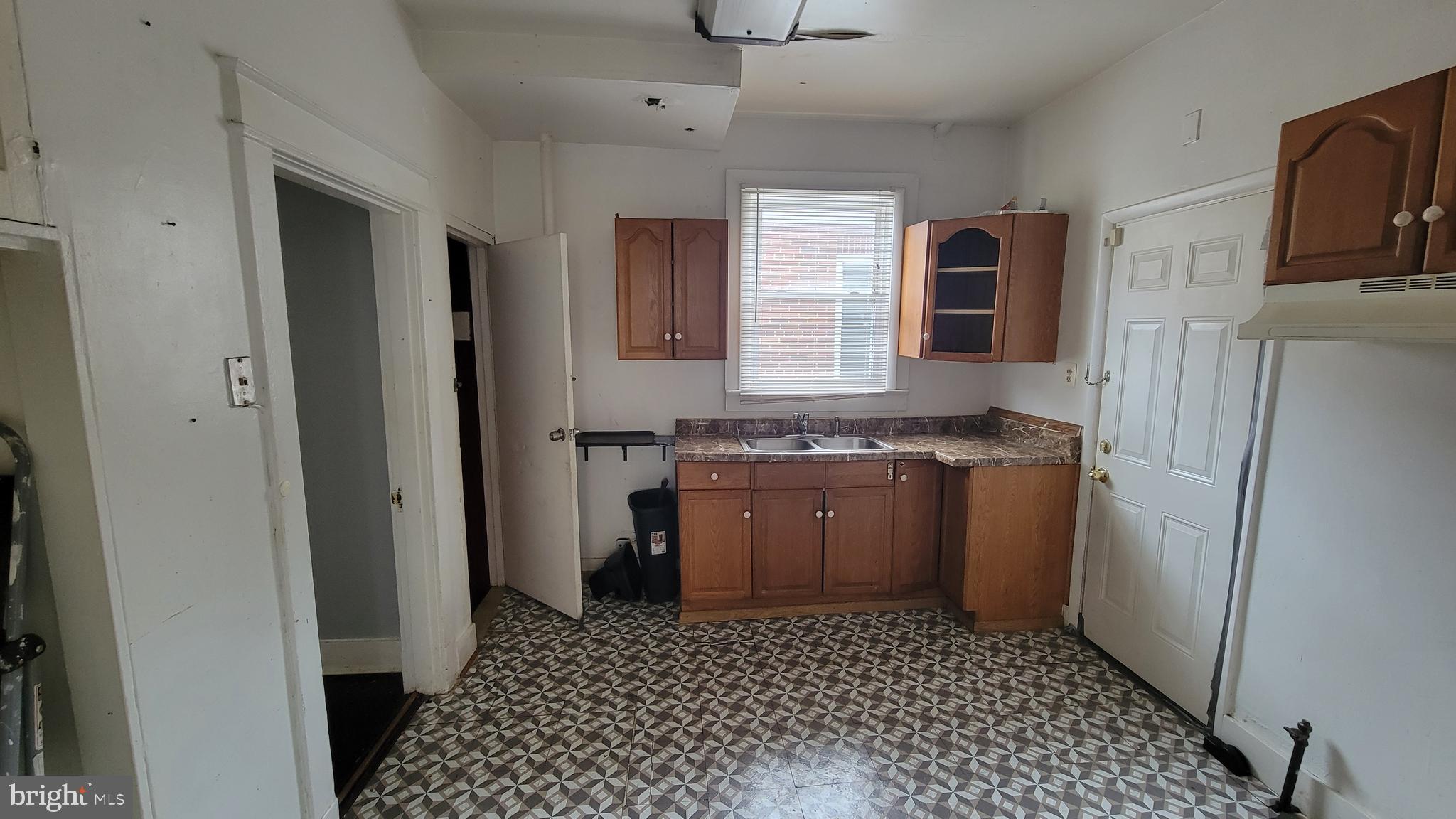 BEAVER HEIGHTS - Residential