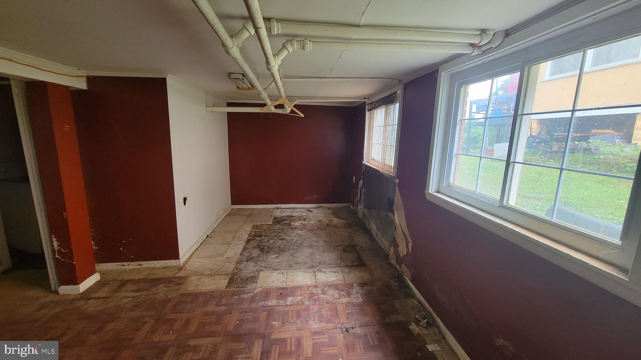 BEAVER HEIGHTS - Residential