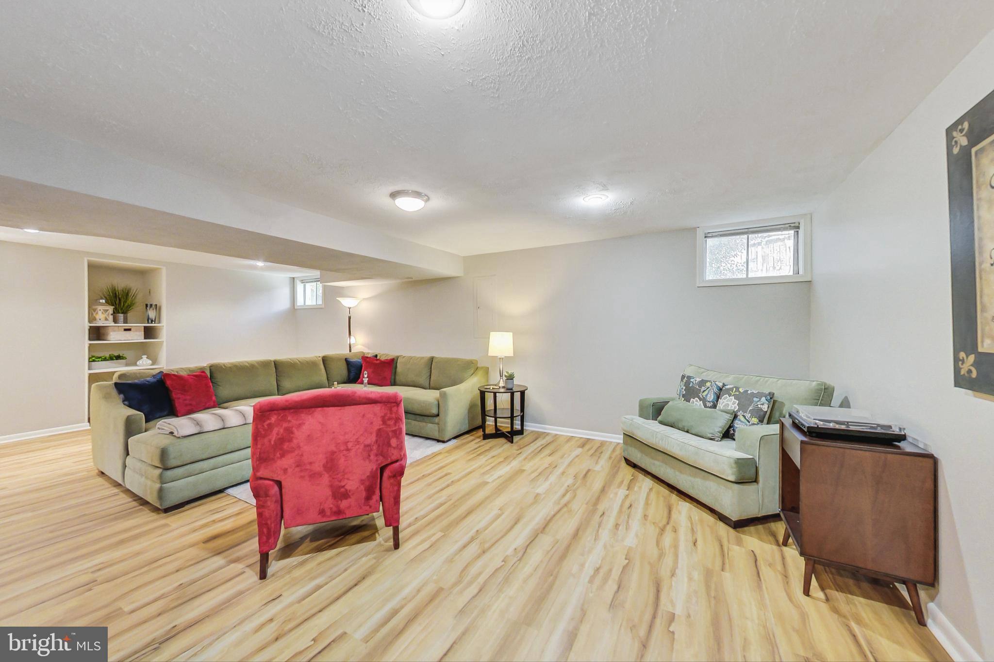 THE DOWNS - Residential