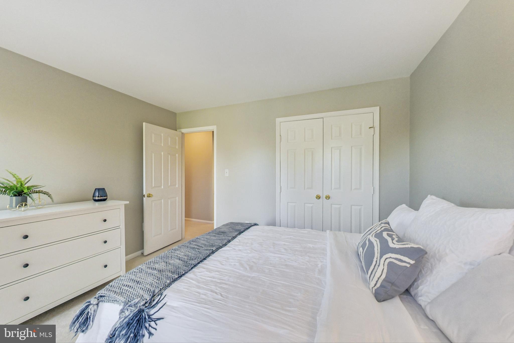 THE DOWNS - Residential