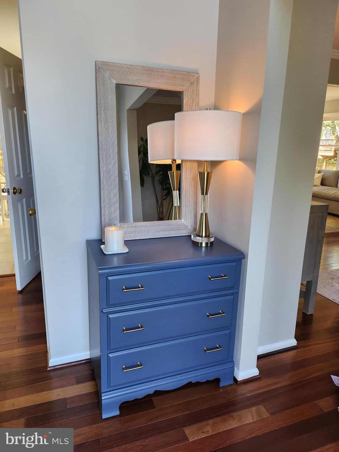 THE DOWNS - Residential