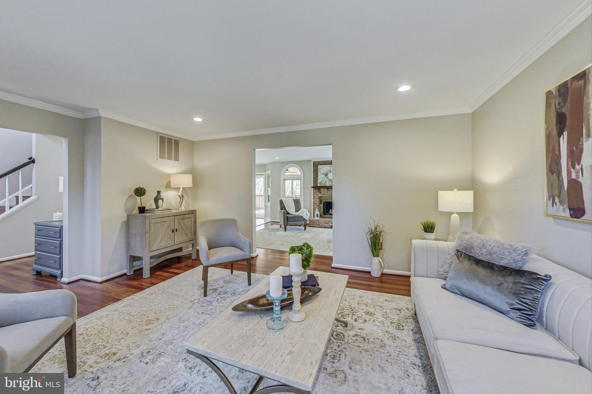 THE DOWNS - Residential