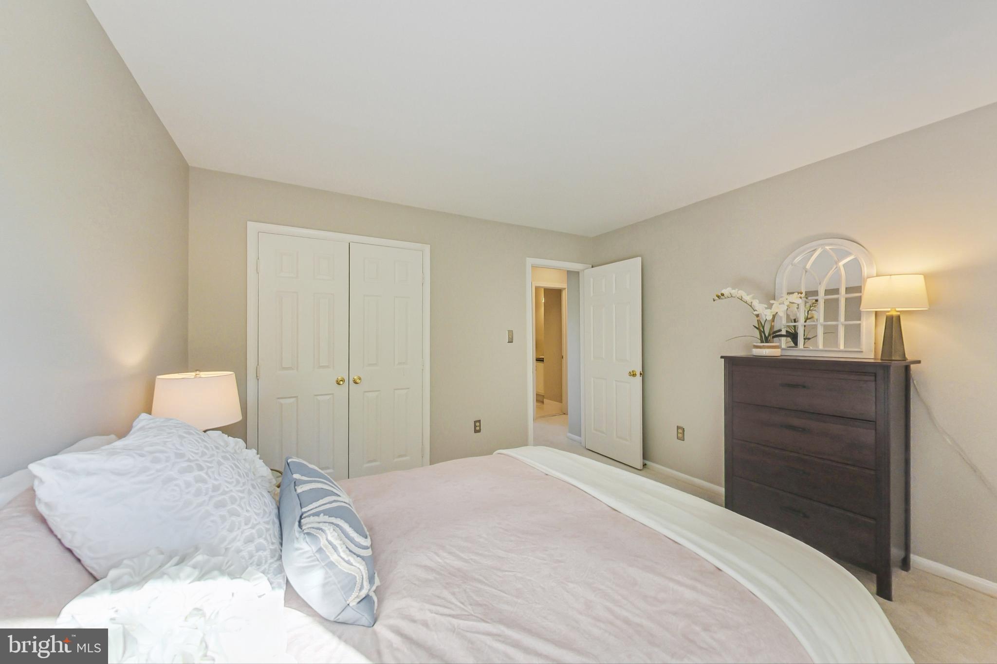 THE DOWNS - Residential