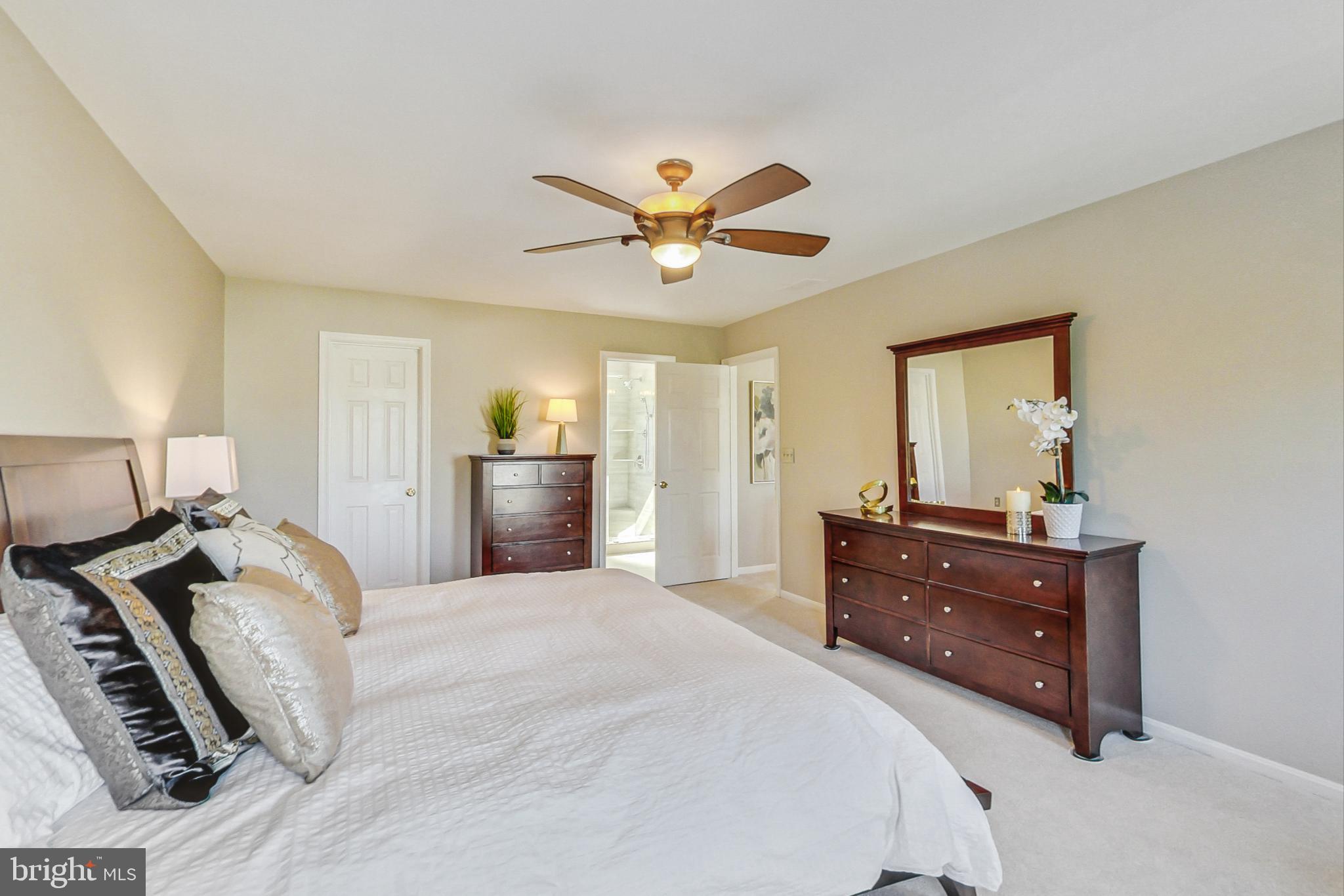 THE DOWNS - Residential