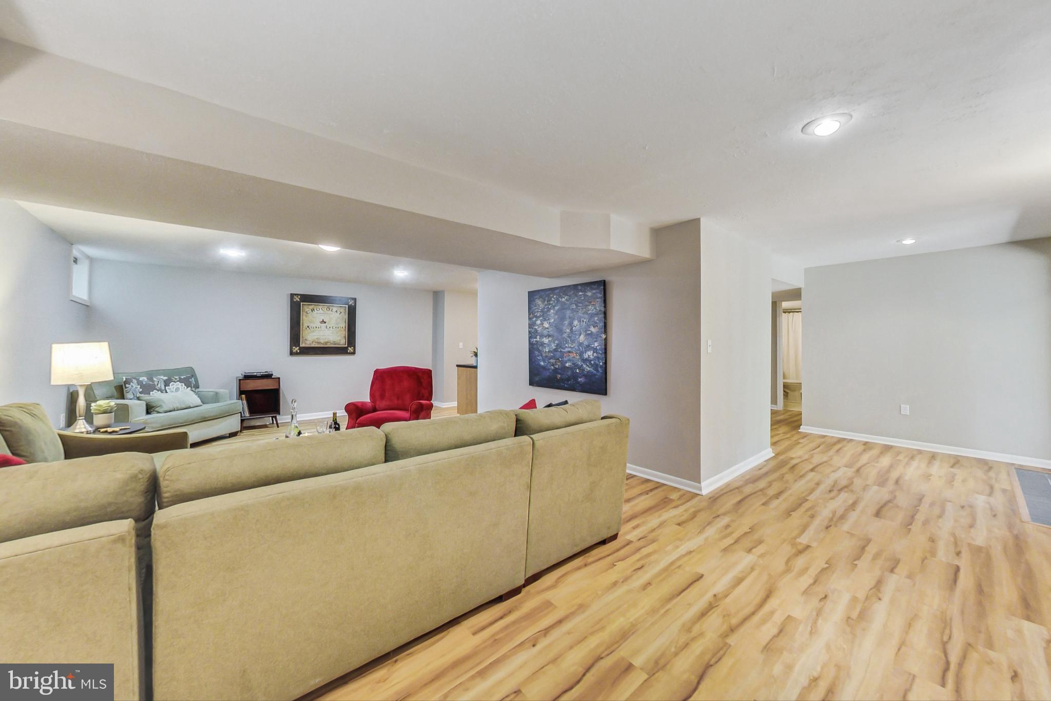 THE DOWNS - Residential