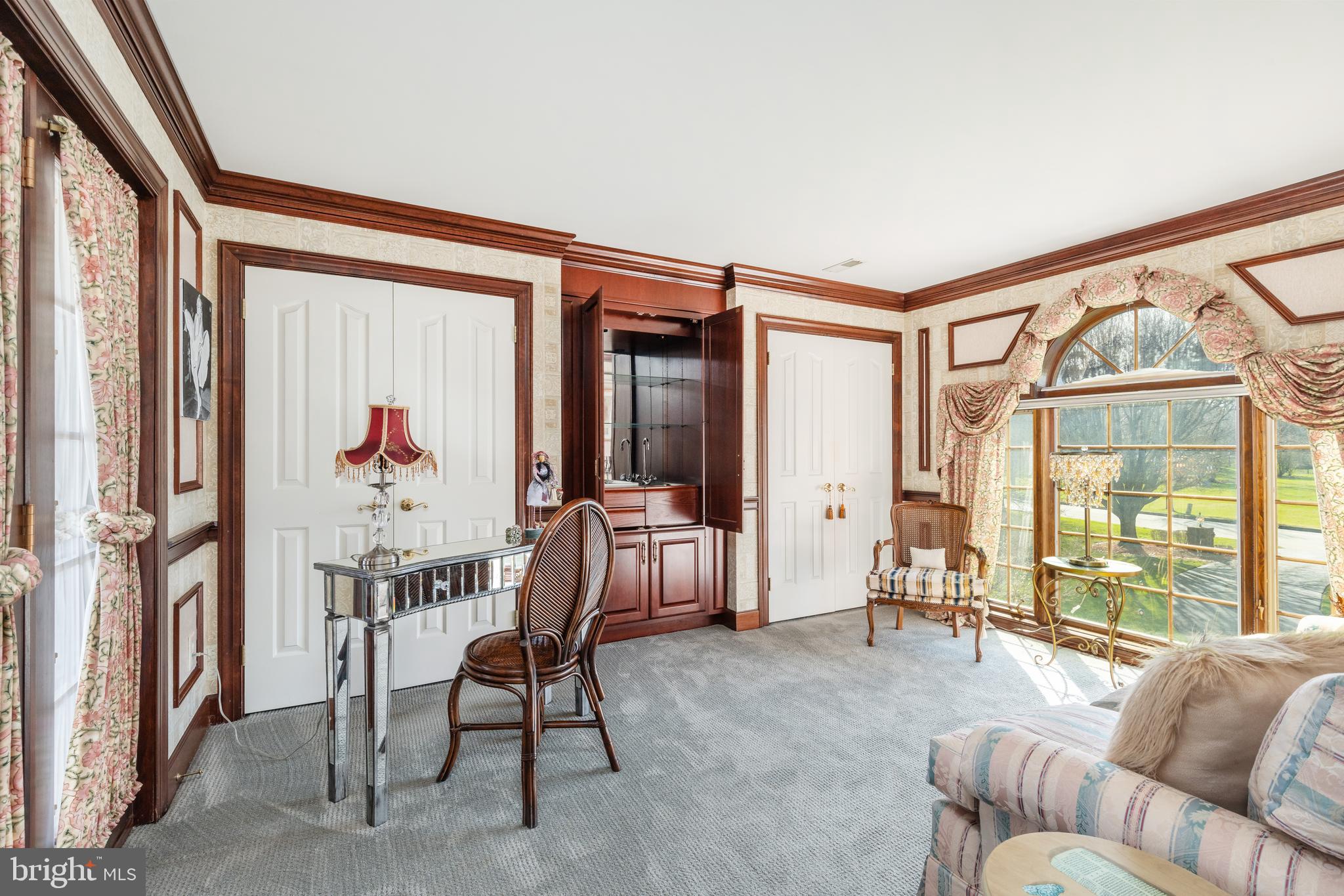 COUNTRY CLUB ESTS - Residential