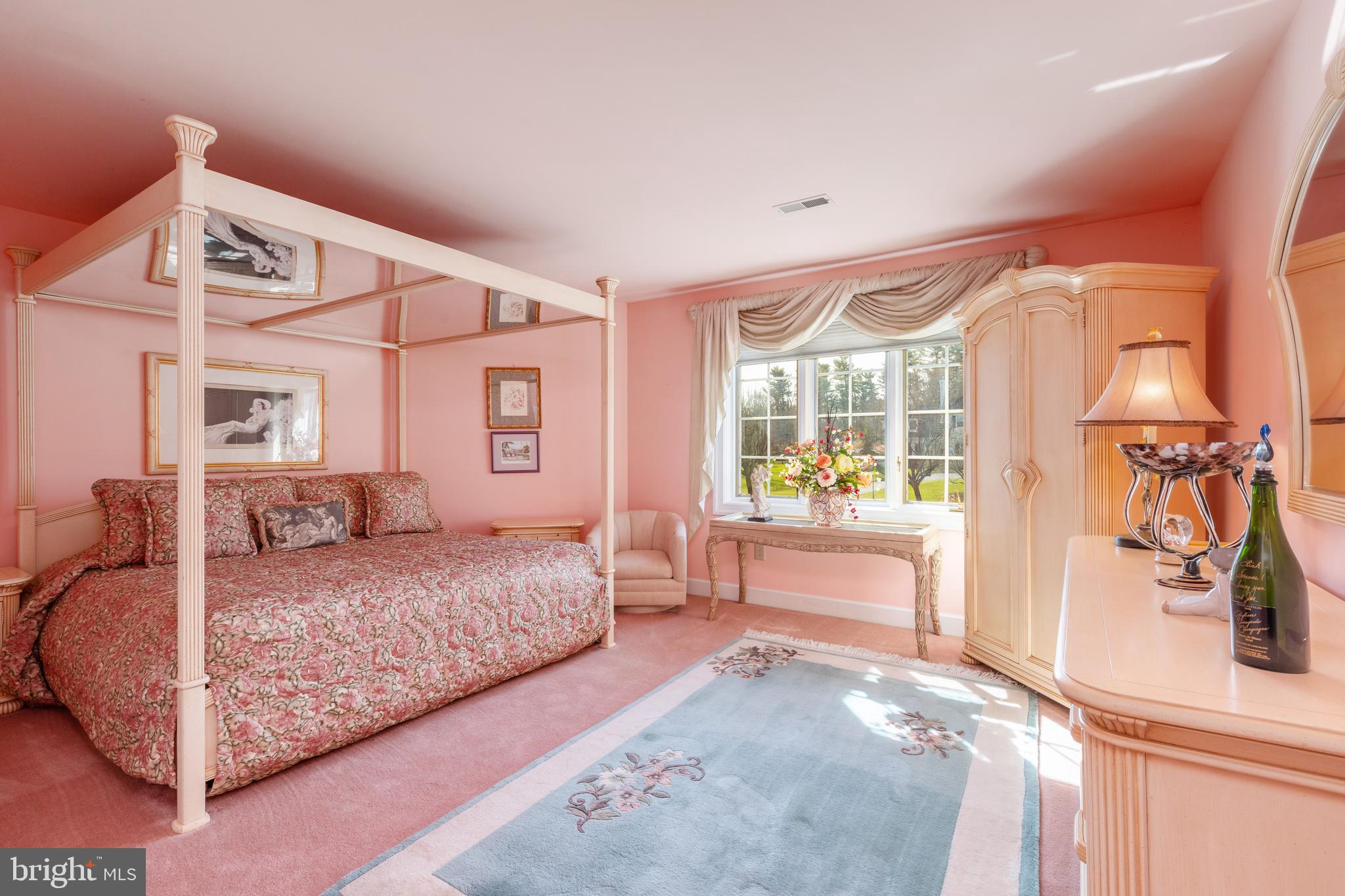 COUNTRY CLUB ESTS - Residential