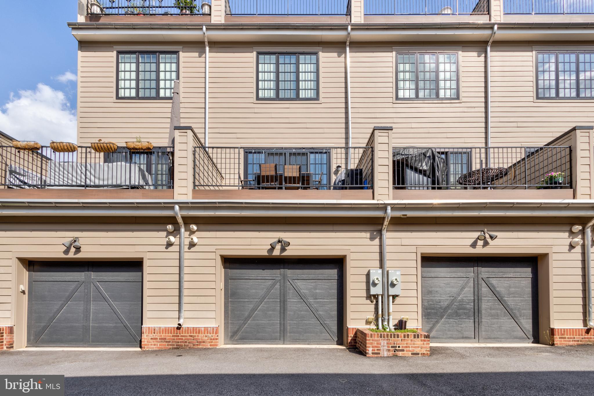 BREWERS HILL - Residential