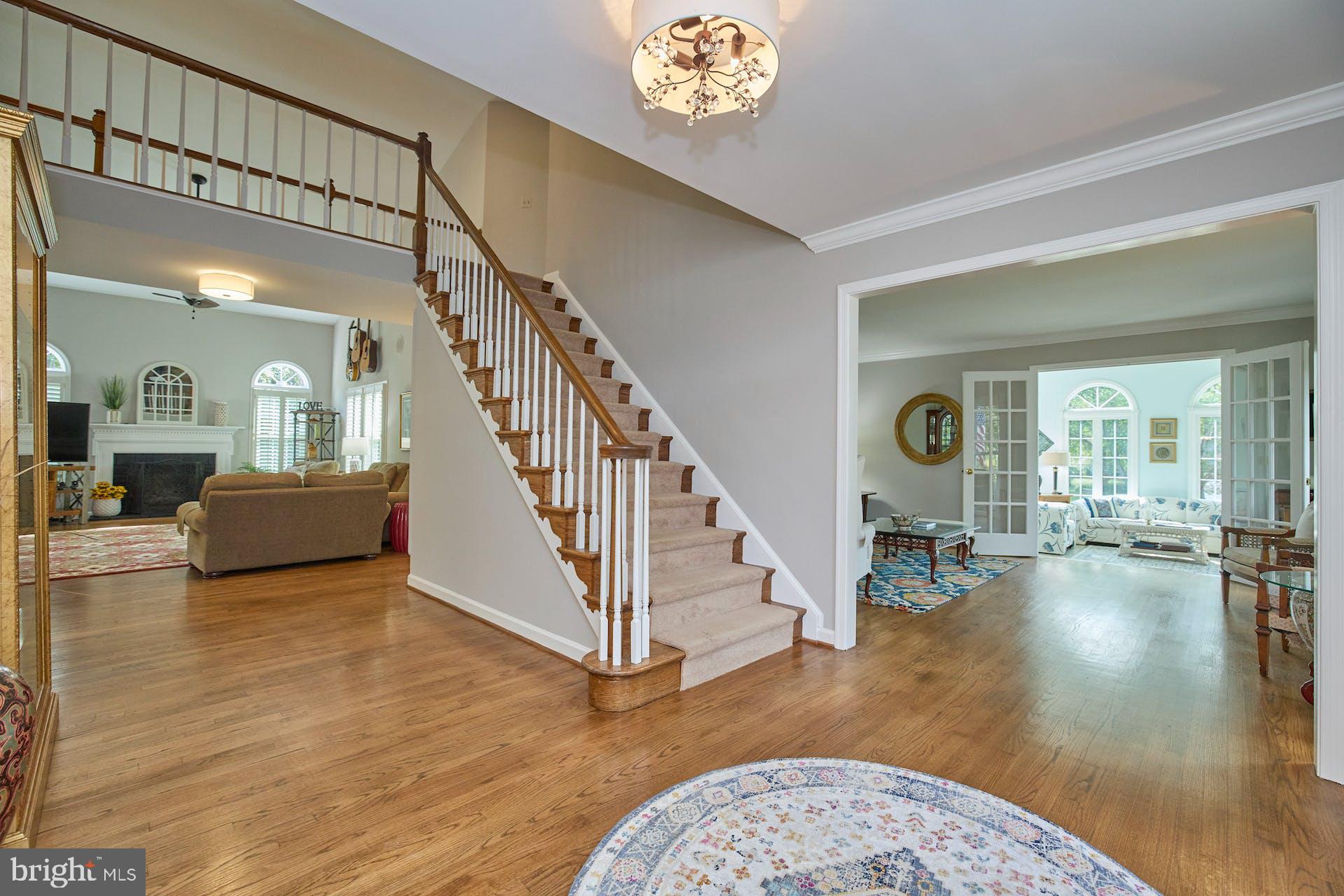 FAIRFAX HUNT - Residential