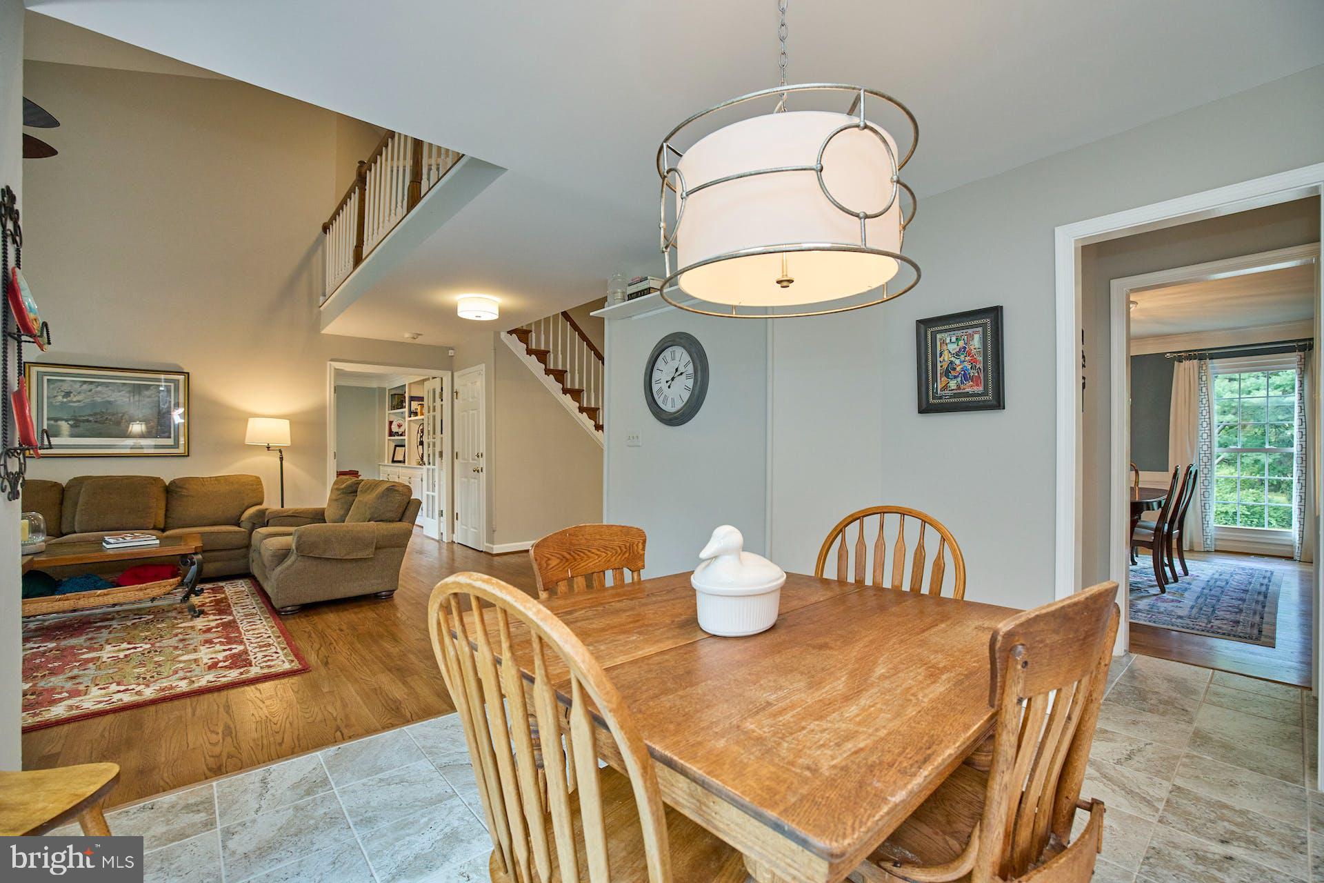 FAIRFAX HUNT - Residential