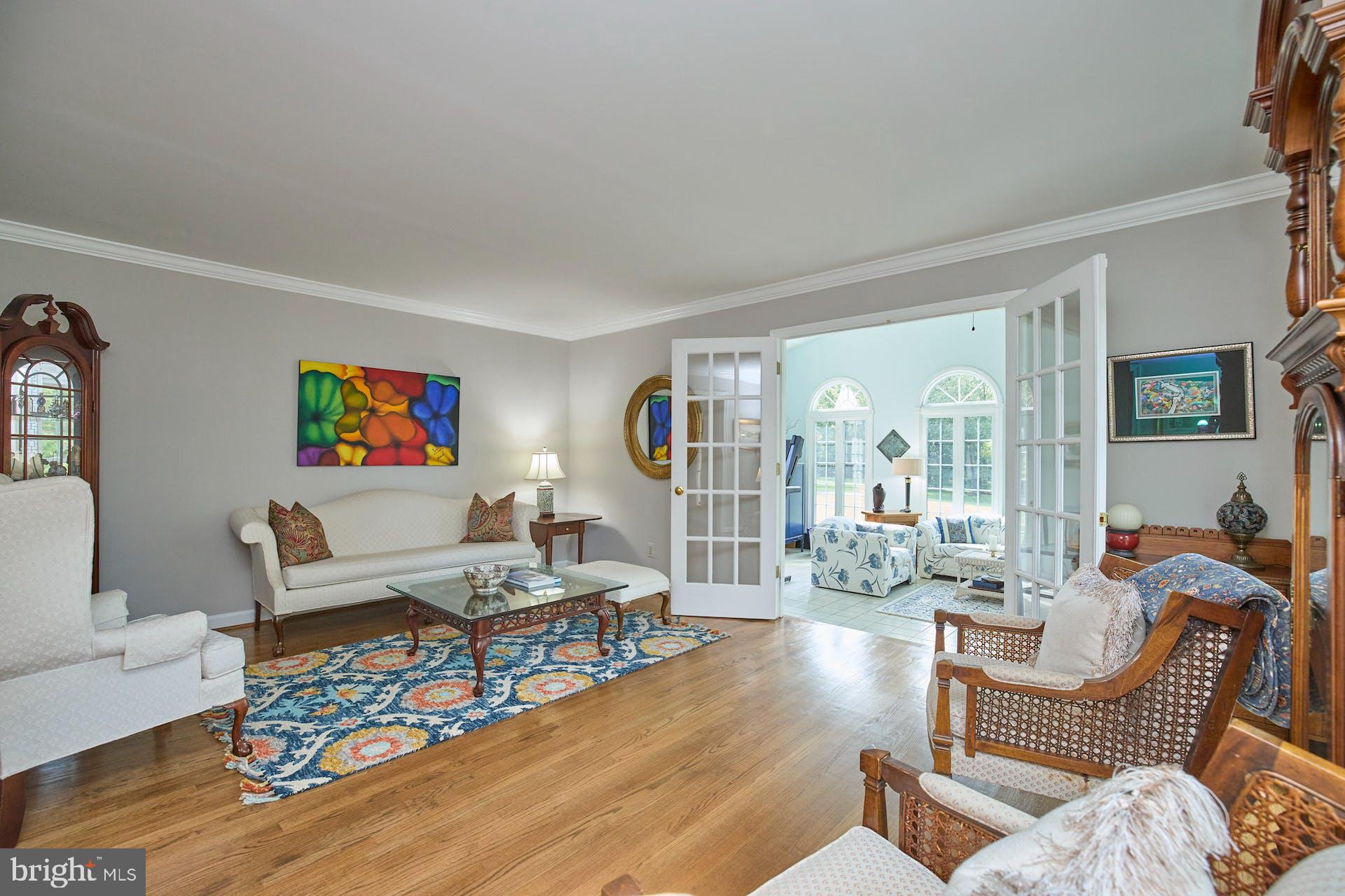 FAIRFAX HUNT - Residential