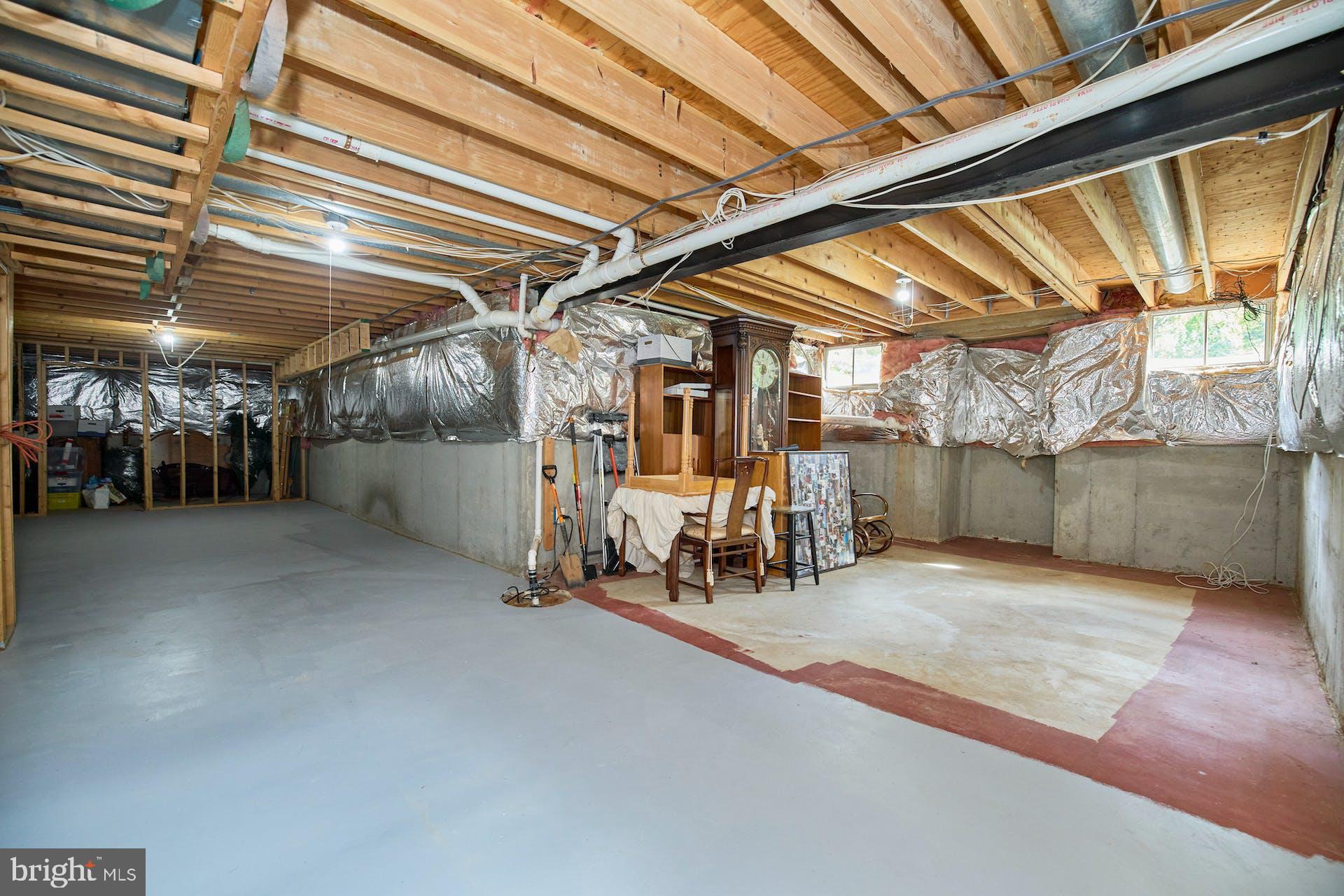 FAIRFAX HUNT - Residential