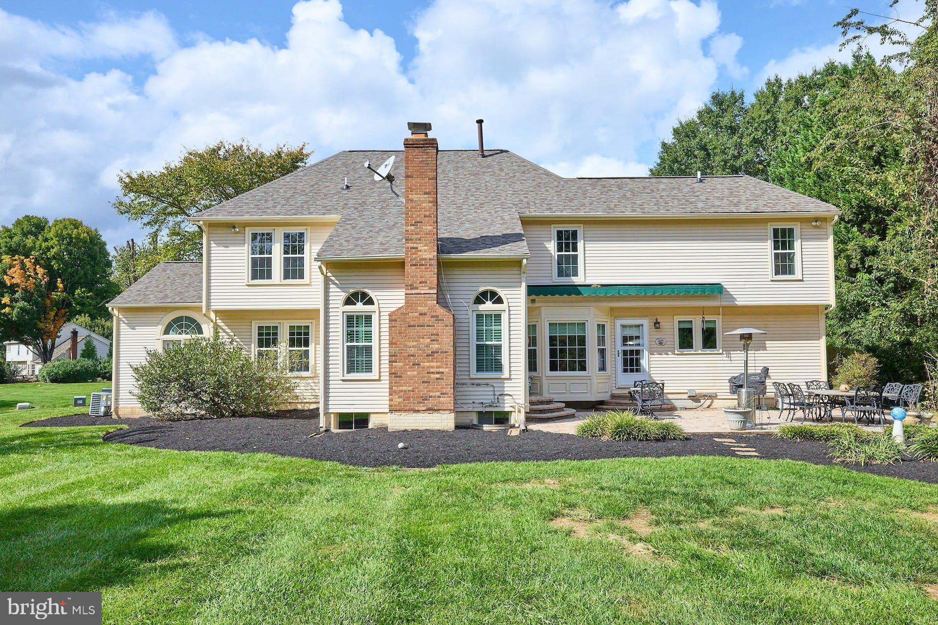 FAIRFAX HUNT - Residential