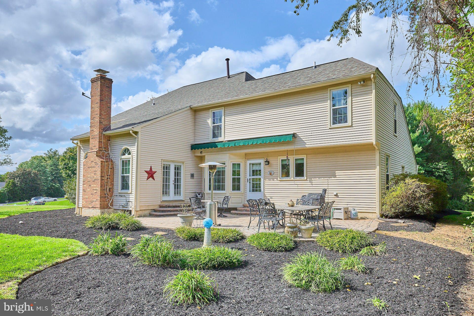 FAIRFAX HUNT - Residential