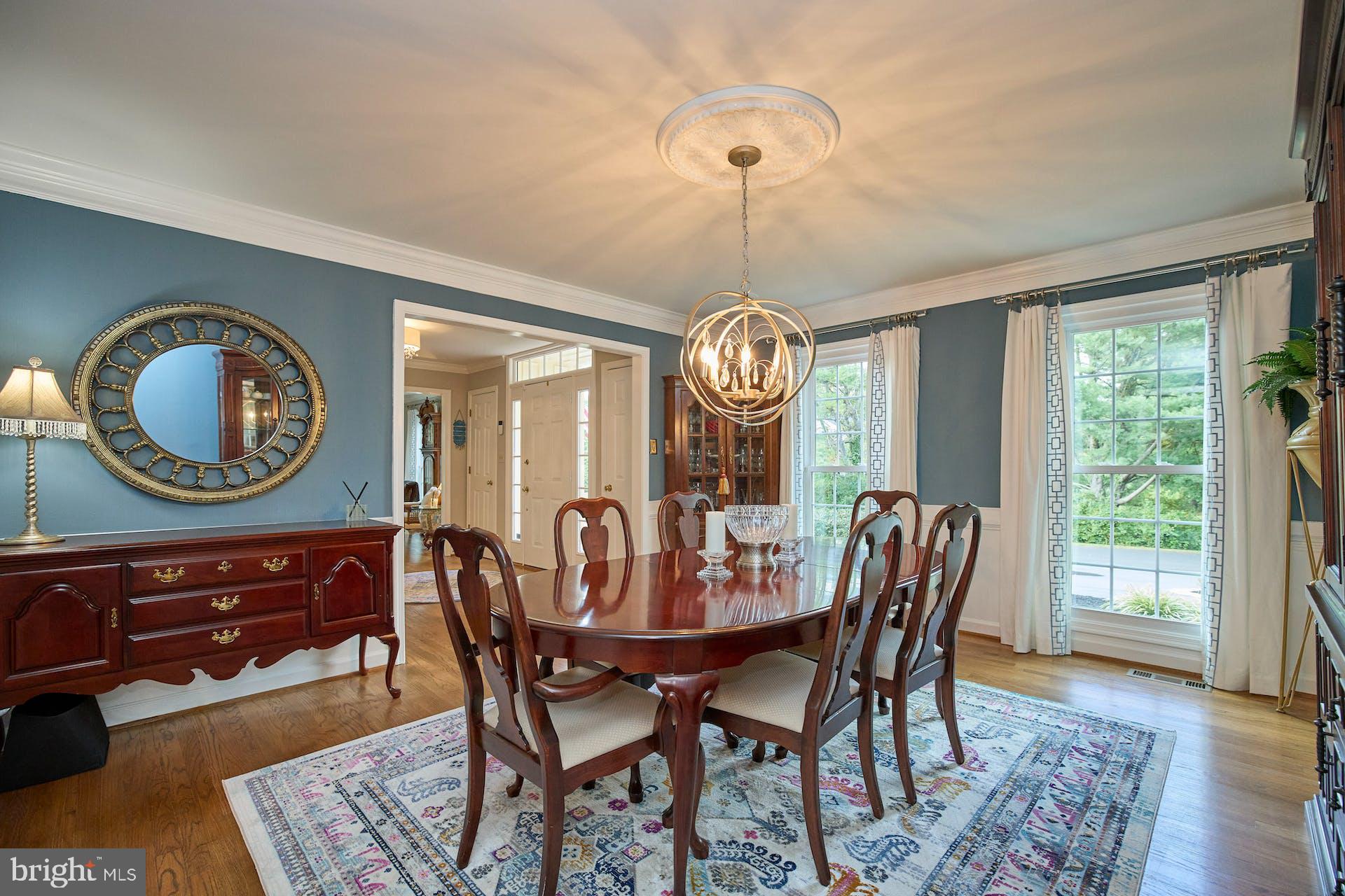 FAIRFAX HUNT - Residential