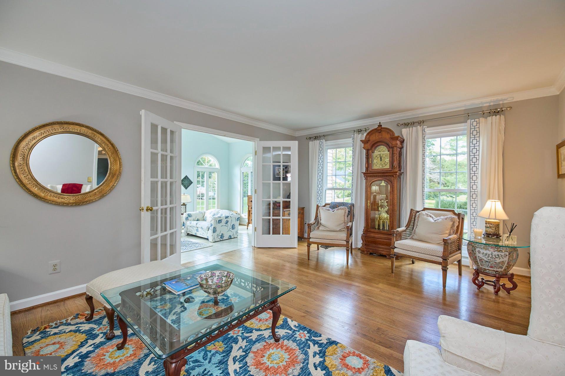 FAIRFAX HUNT - Residential