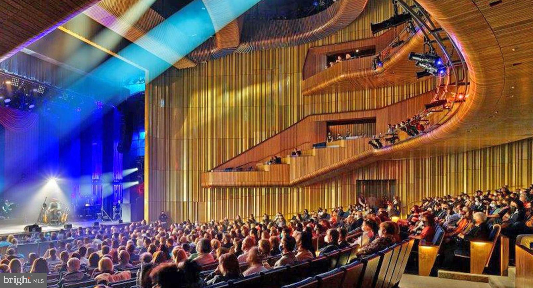 FRANKLIN PARK - Residential Lease