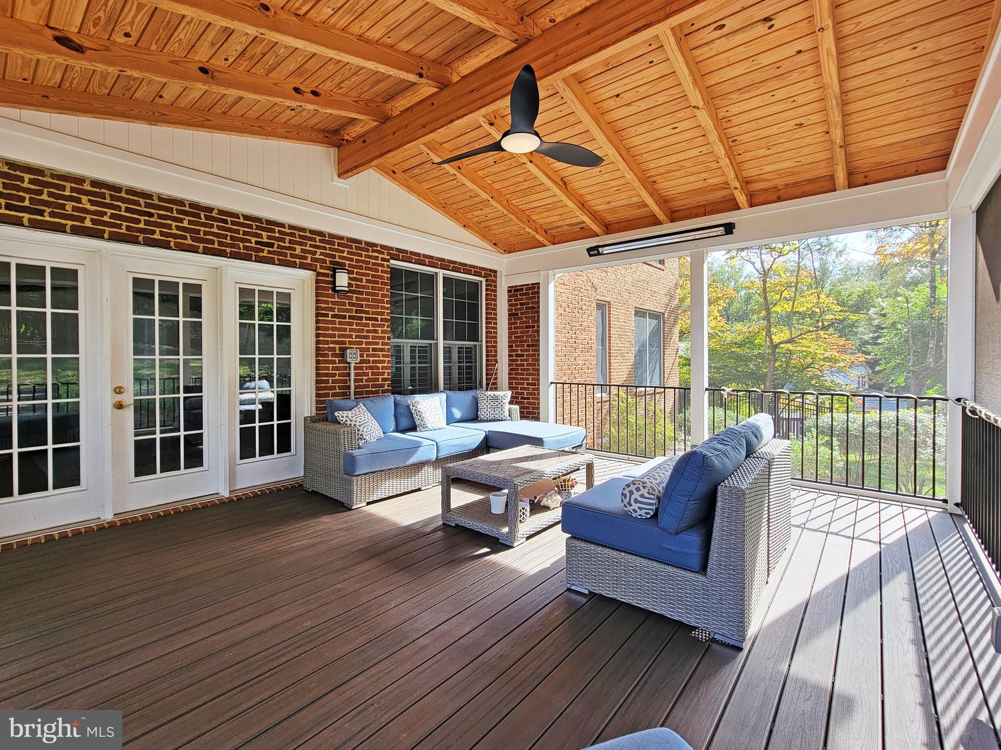 FRANKLIN PARK - Residential Lease