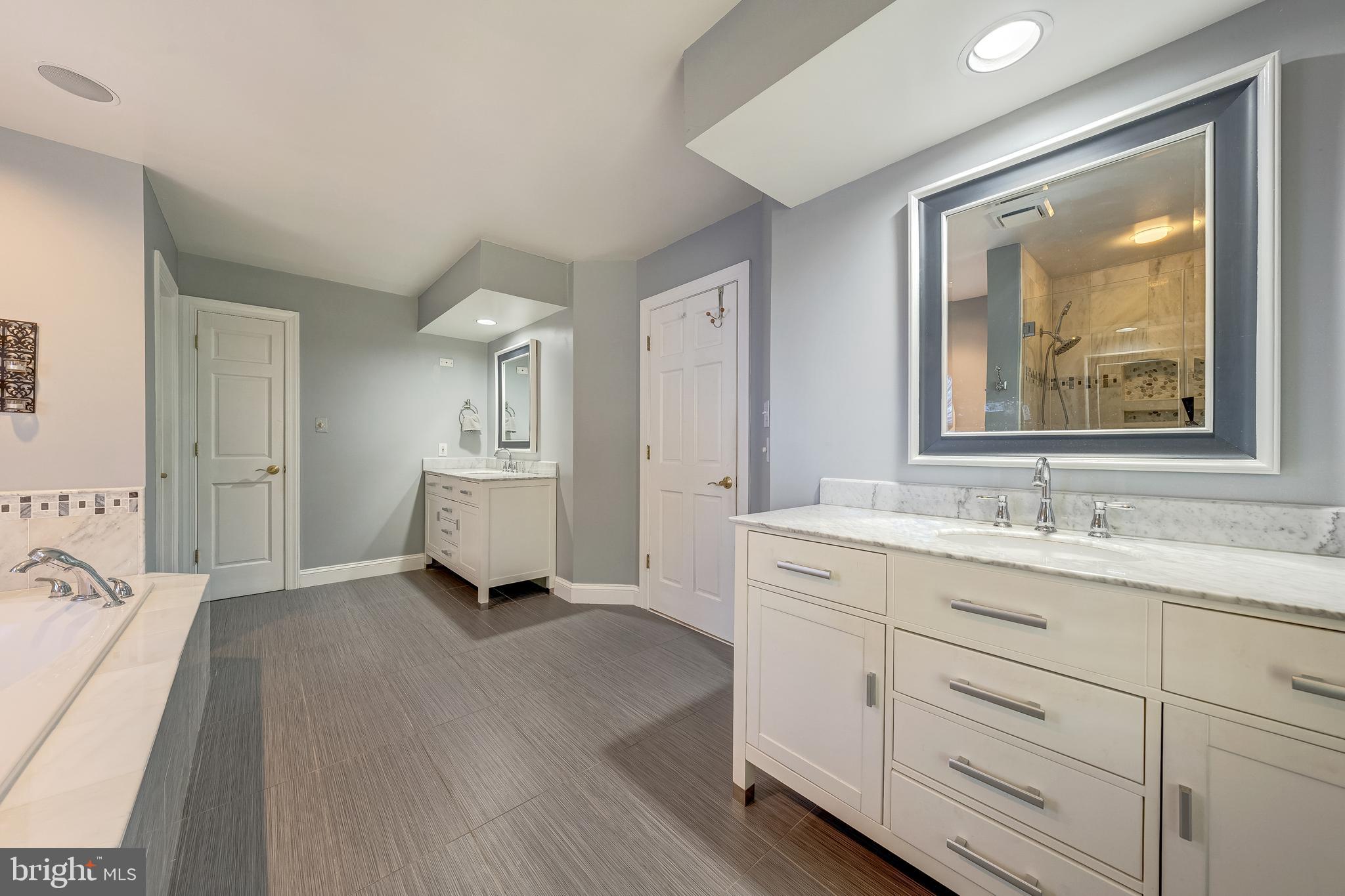 FRANKLIN PARK - Residential Lease