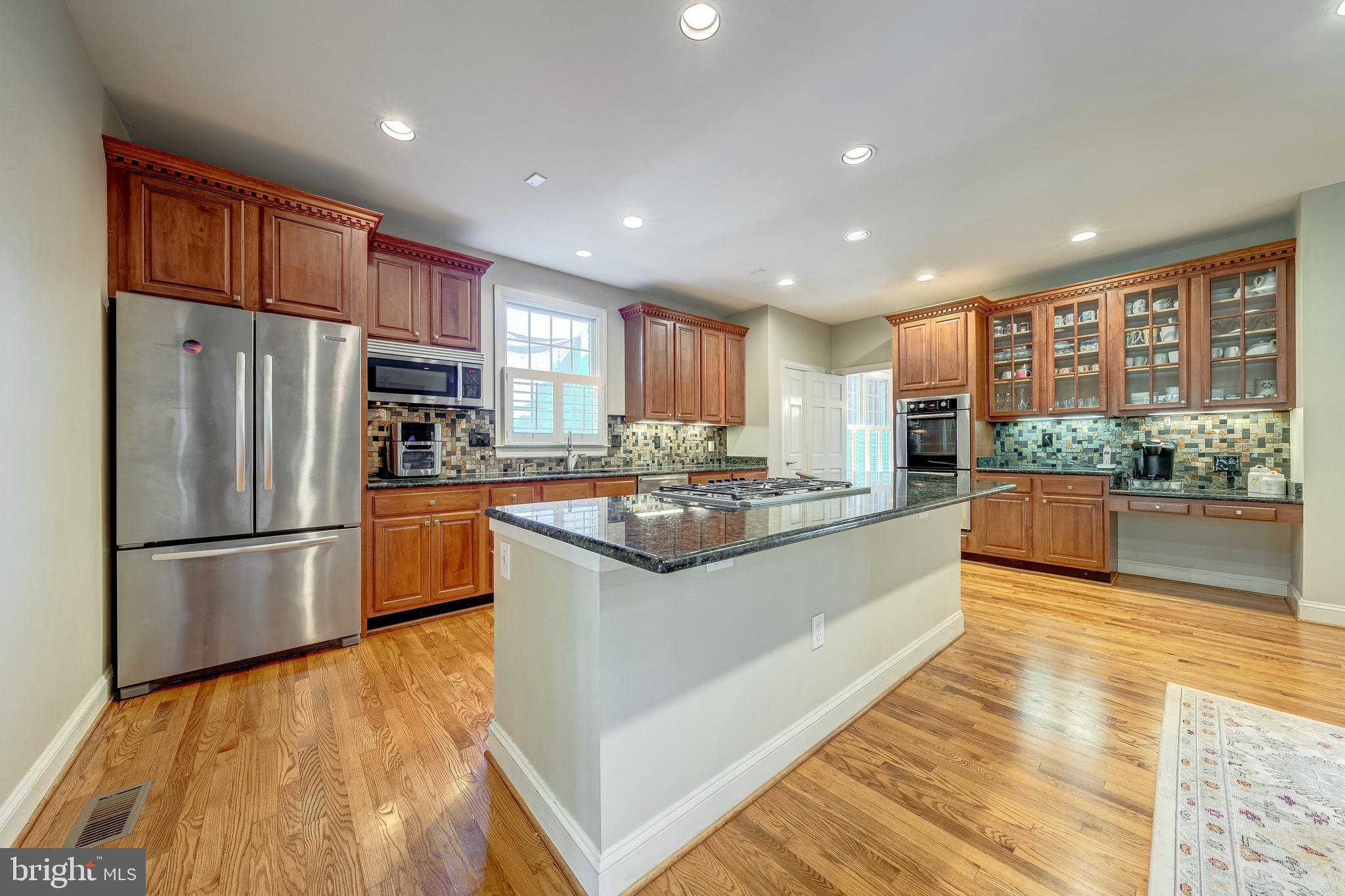 FRANKLIN PARK - Residential Lease