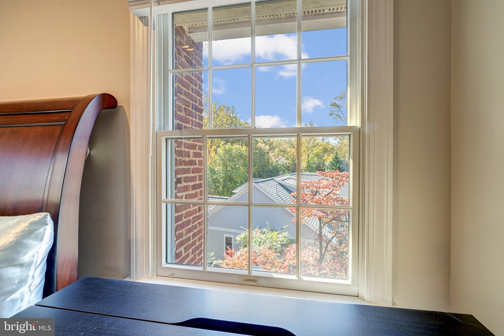 FRANKLIN PARK - Residential Lease