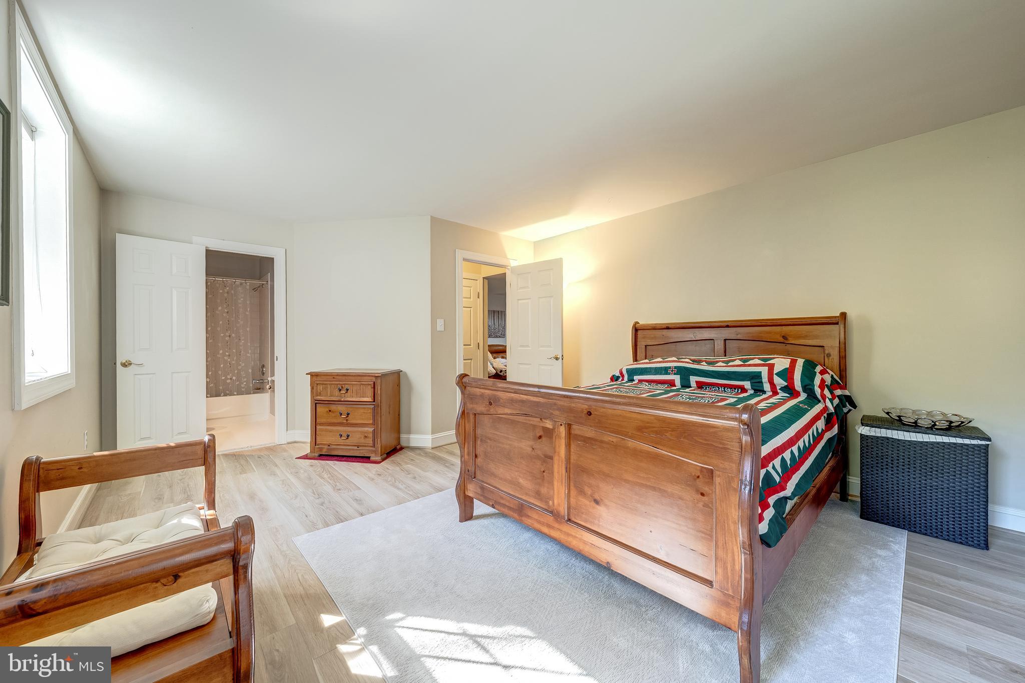 FRANKLIN PARK - Residential Lease