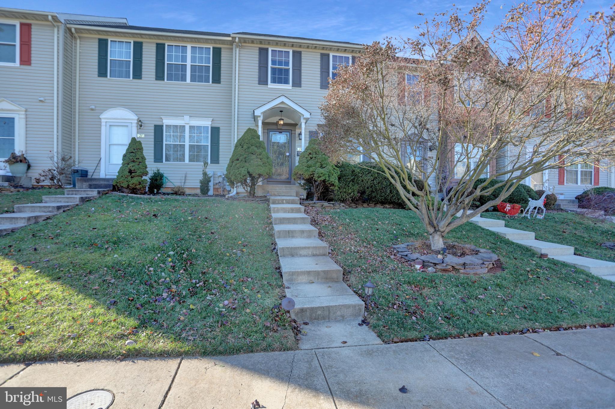 OAKHURST - Residential Lease