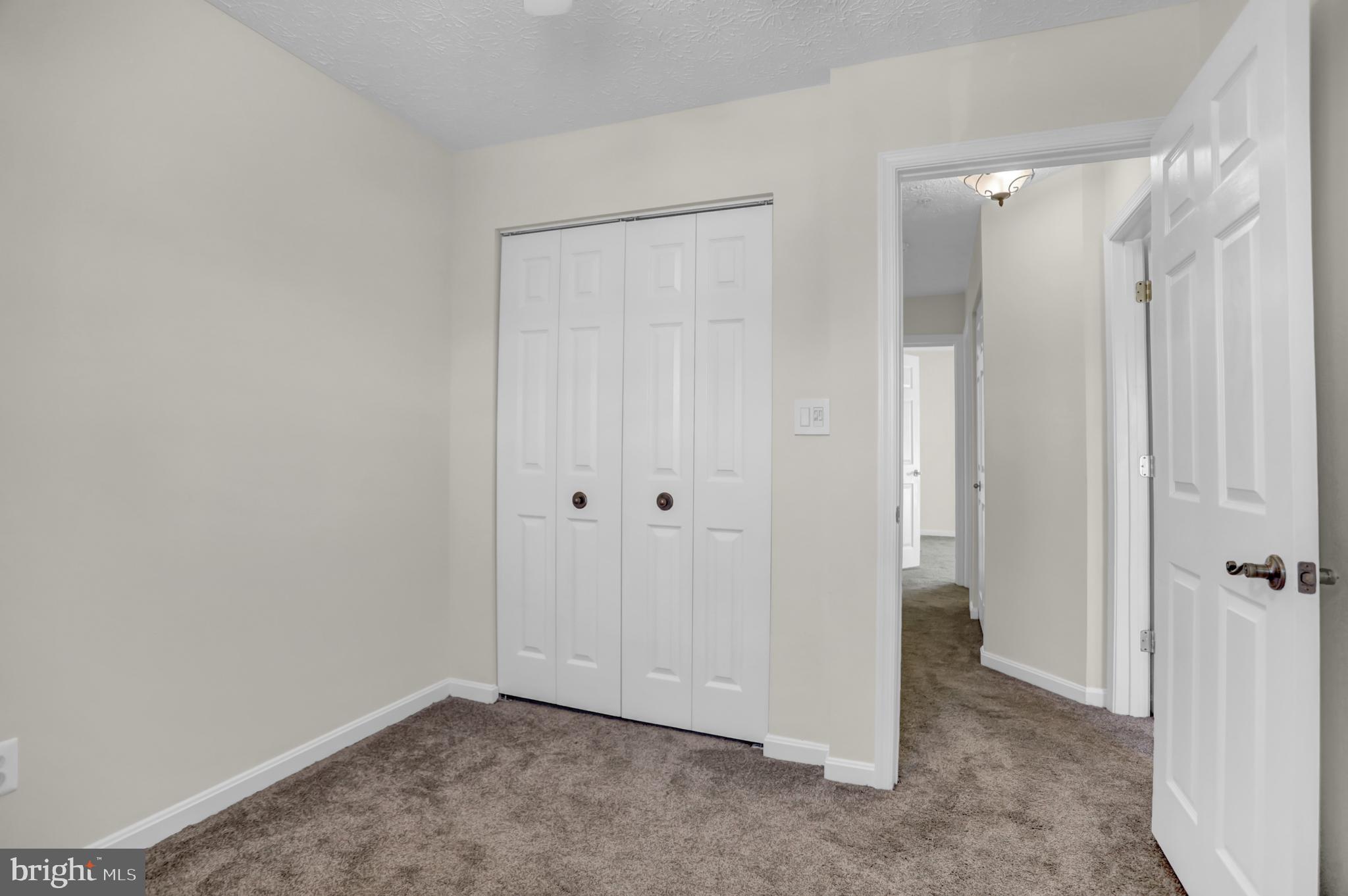 OAKHURST - Residential Lease