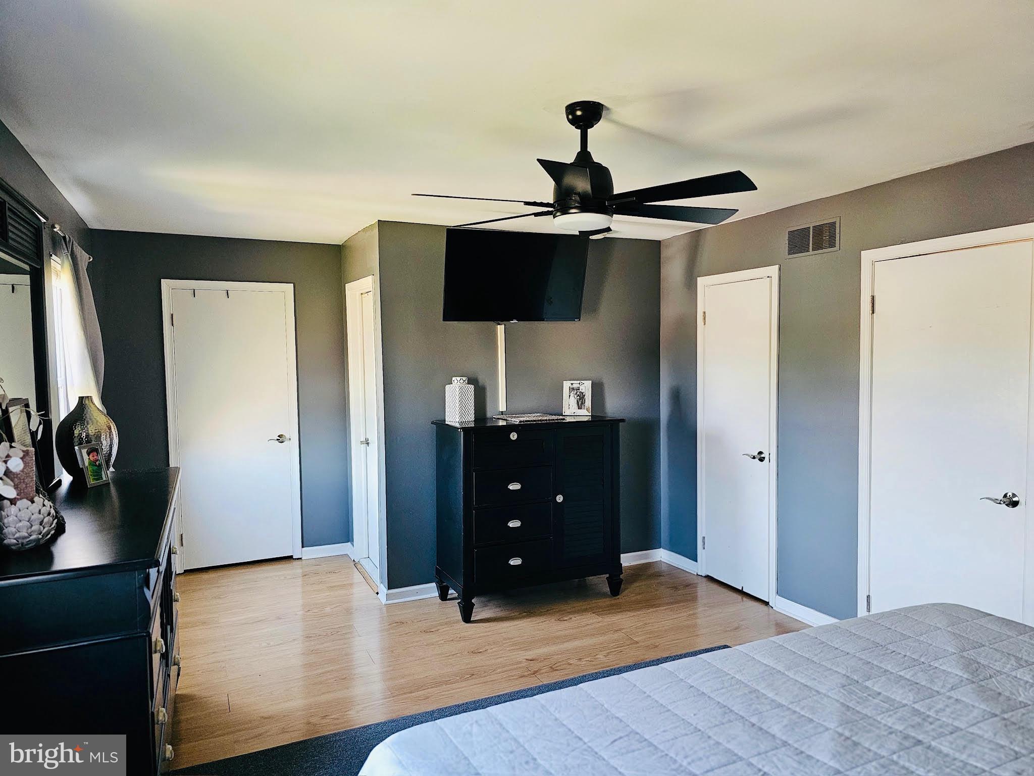 CEDAR HILL - Residential