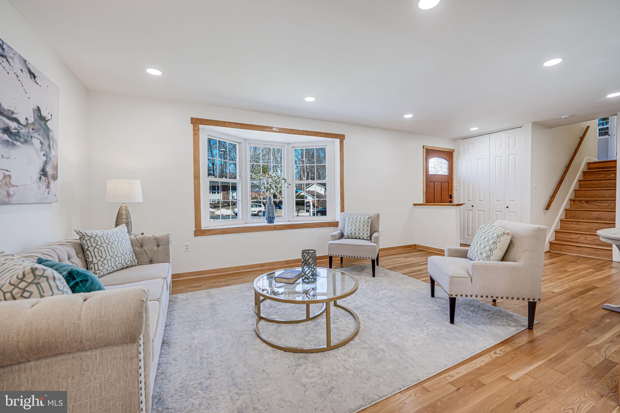 5356 GAINSBOROUGH DRIVE