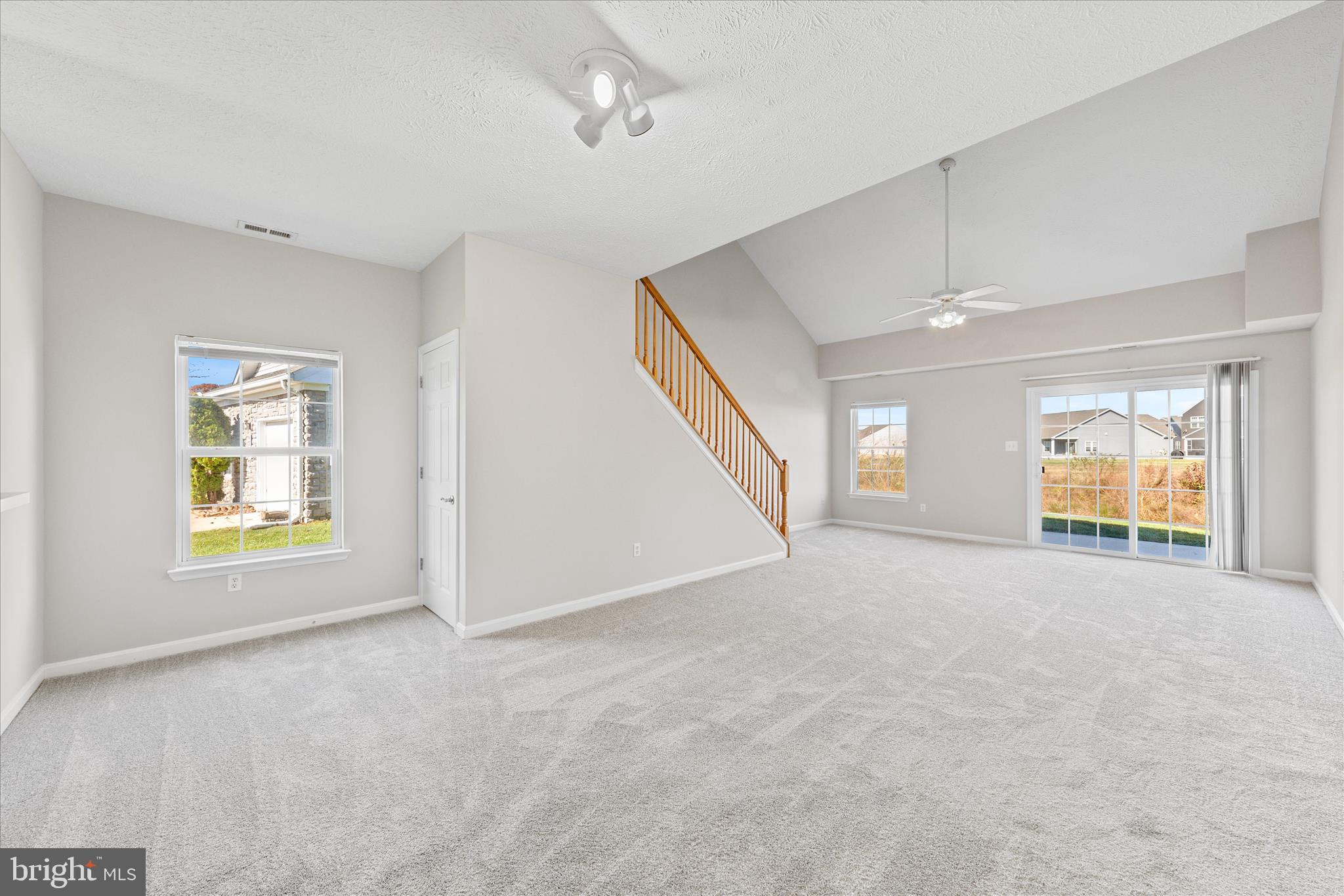 WOOD CREEK GOLF COMM - Residential