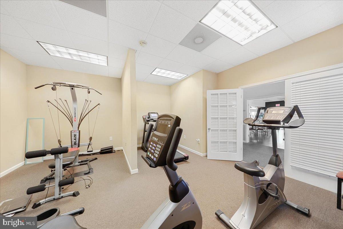 WOOD CREEK GOLF COMM - Residential