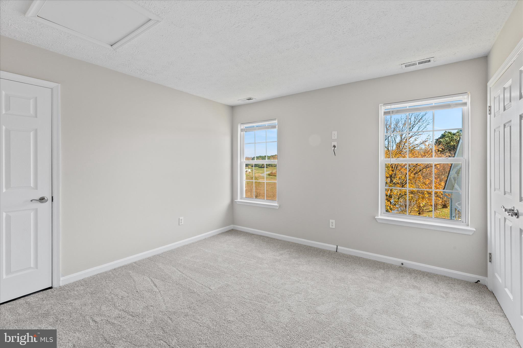 WOOD CREEK GOLF COMM - Residential