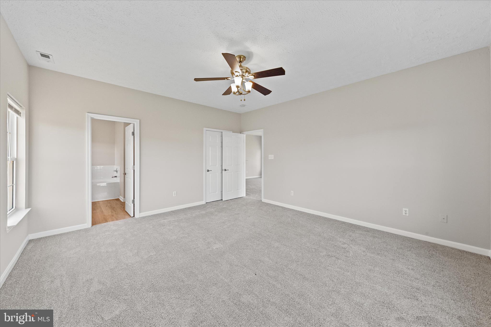 WOOD CREEK GOLF COMM - Residential