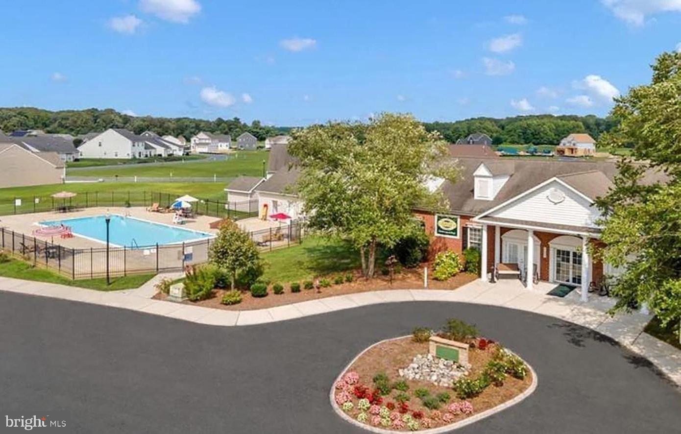 WOOD CREEK GOLF COMM - Residential