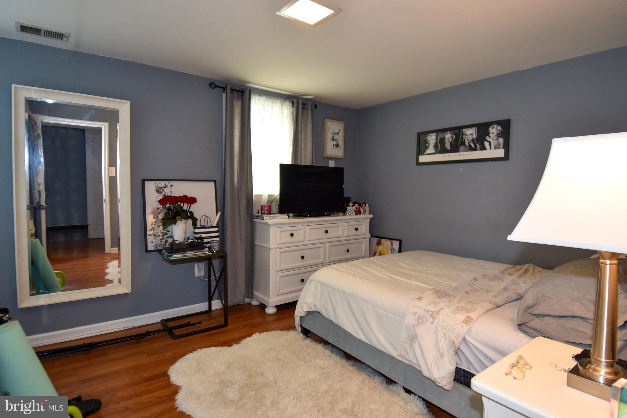 VALLEY VIEW - Residential