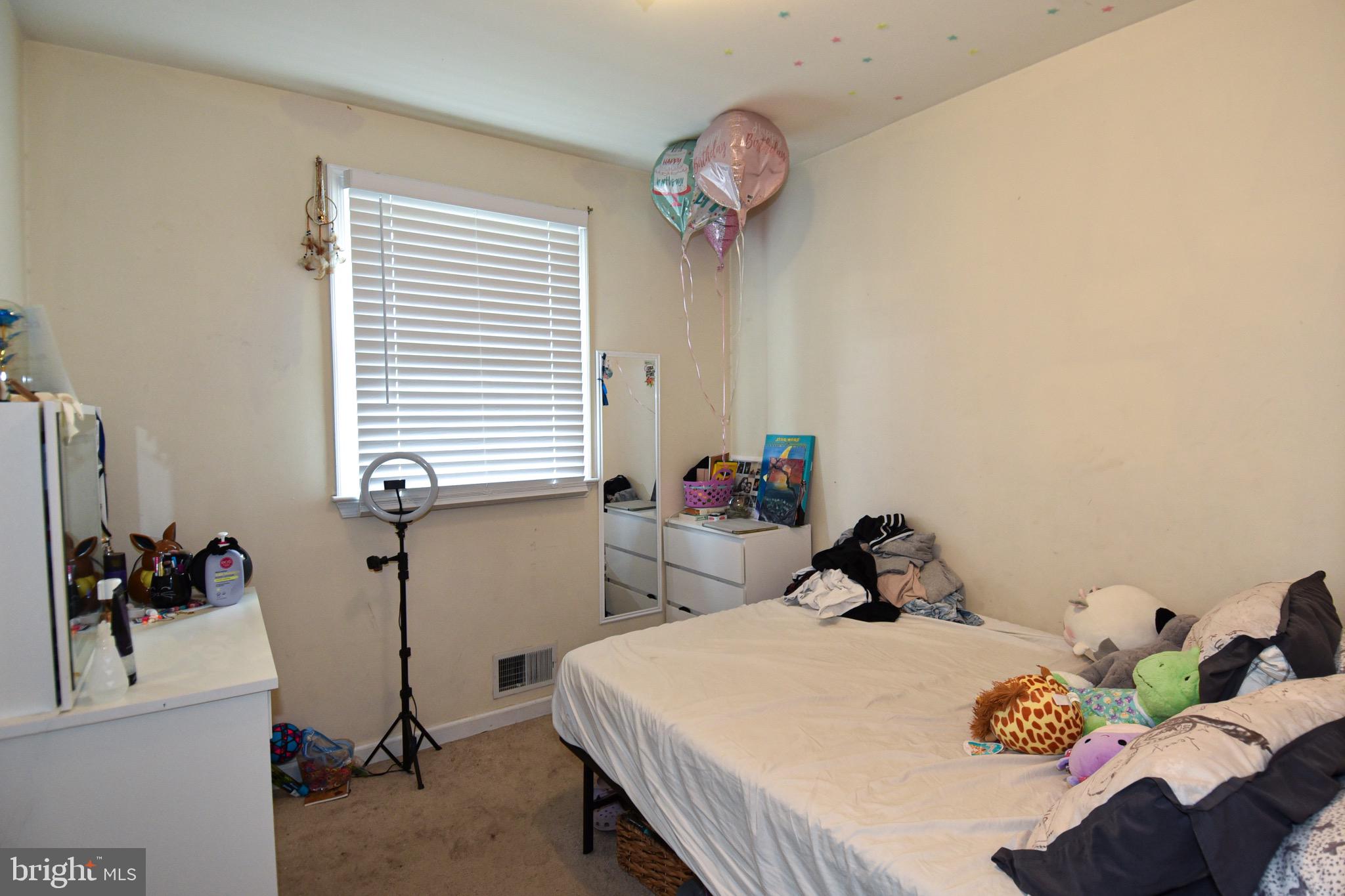 VALLEY VIEW - Residential