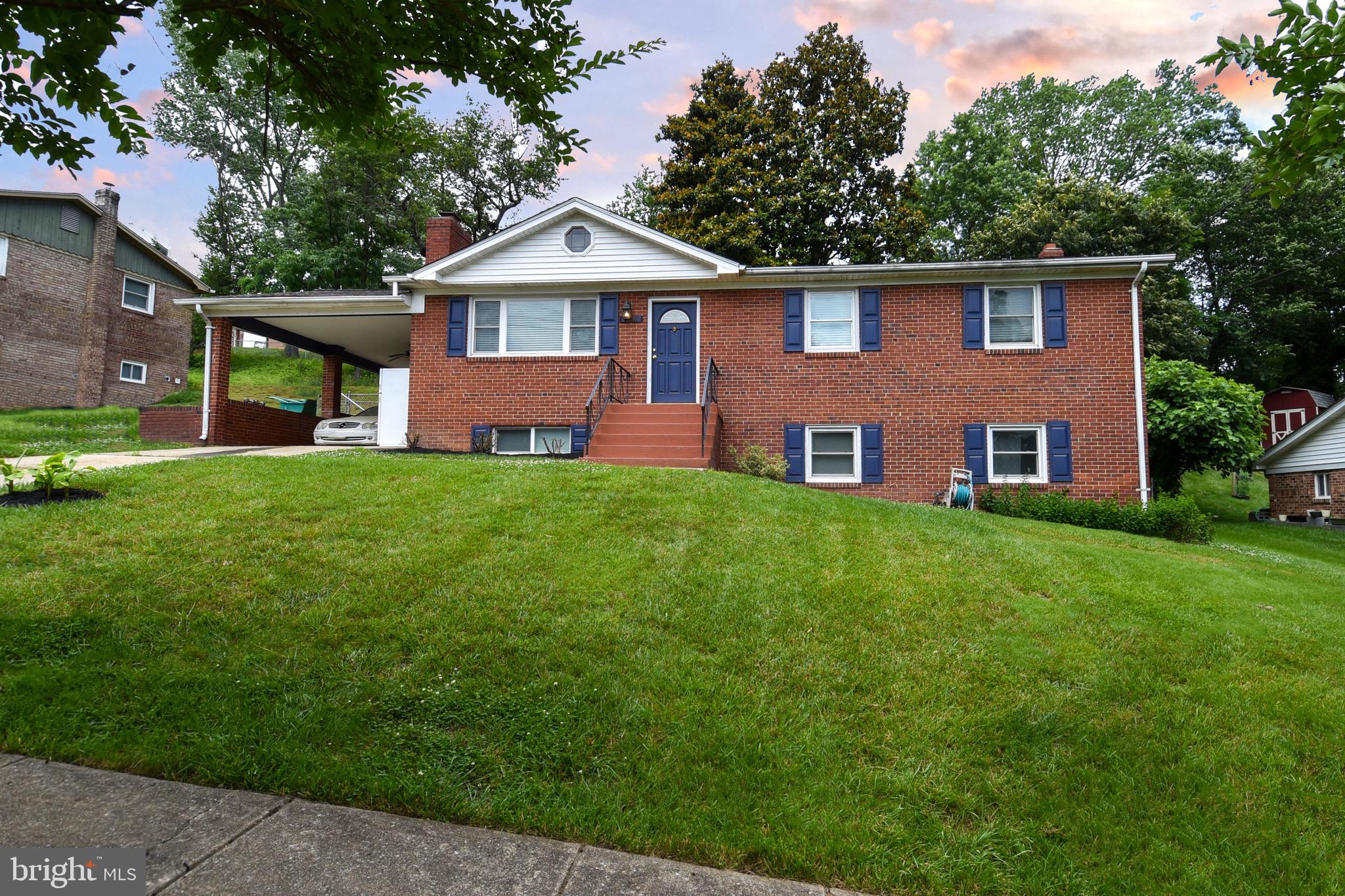 VALLEY VIEW - Residential