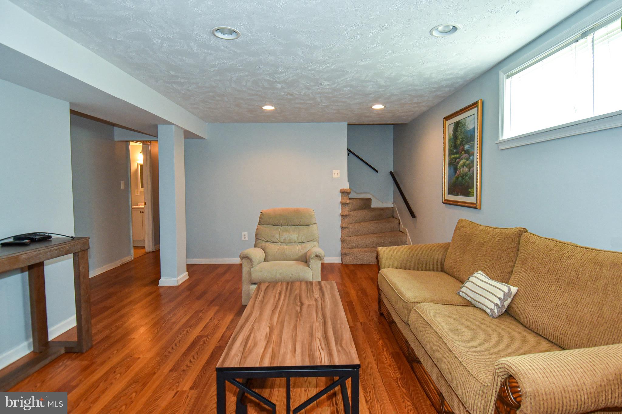 VALLEY VIEW - Residential