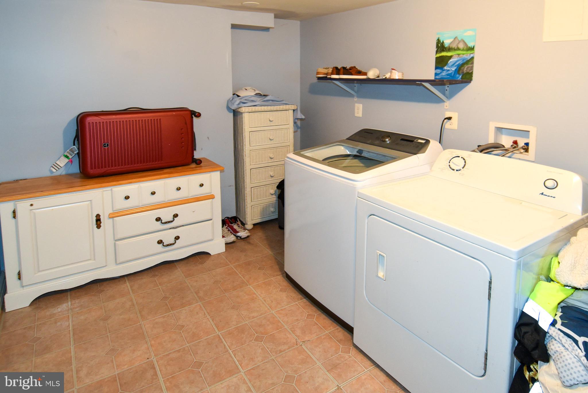 VALLEY VIEW - Residential